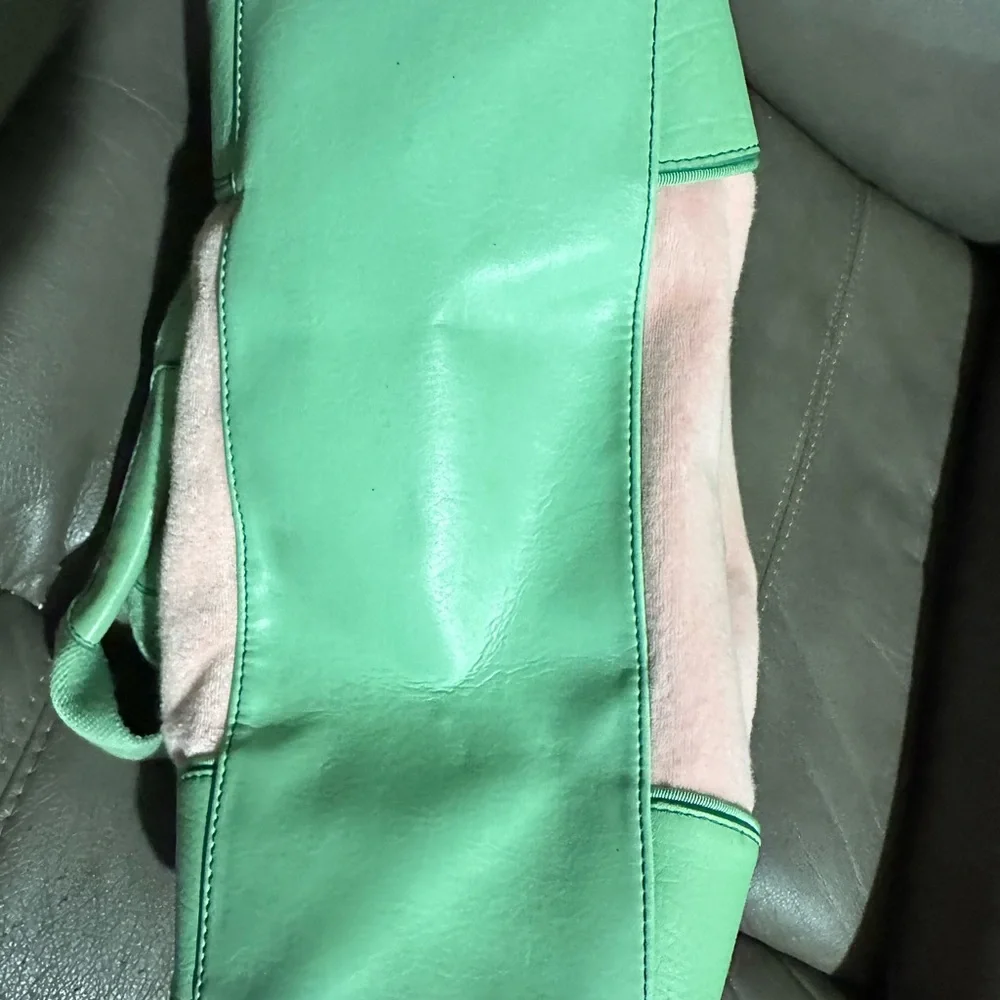 Her Royal Juicyness Juicy Couture Hand Bag - Picture 4 of 6